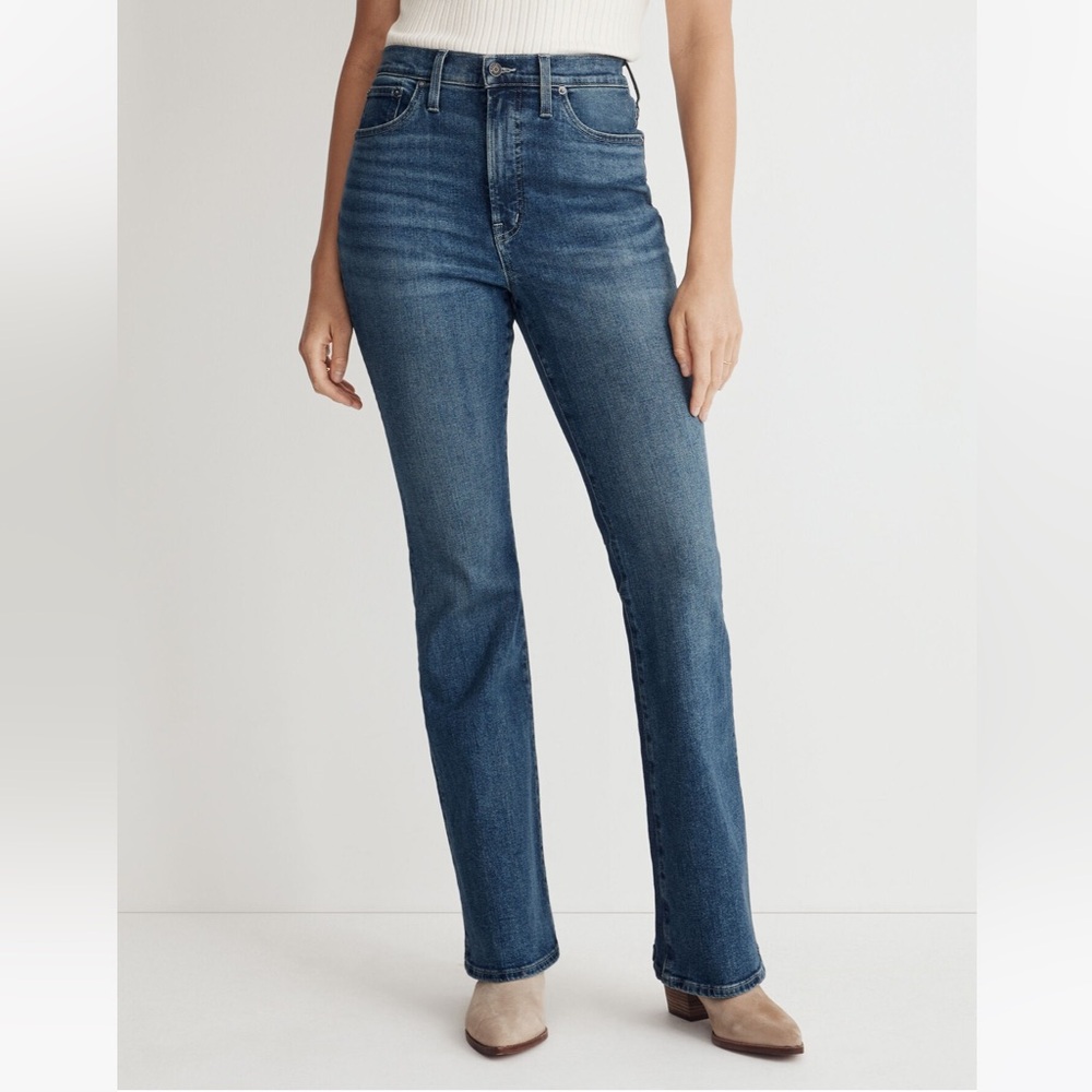 Madewell The Perfect Vintage Flare Jean in Hallstrom Wash Size 33